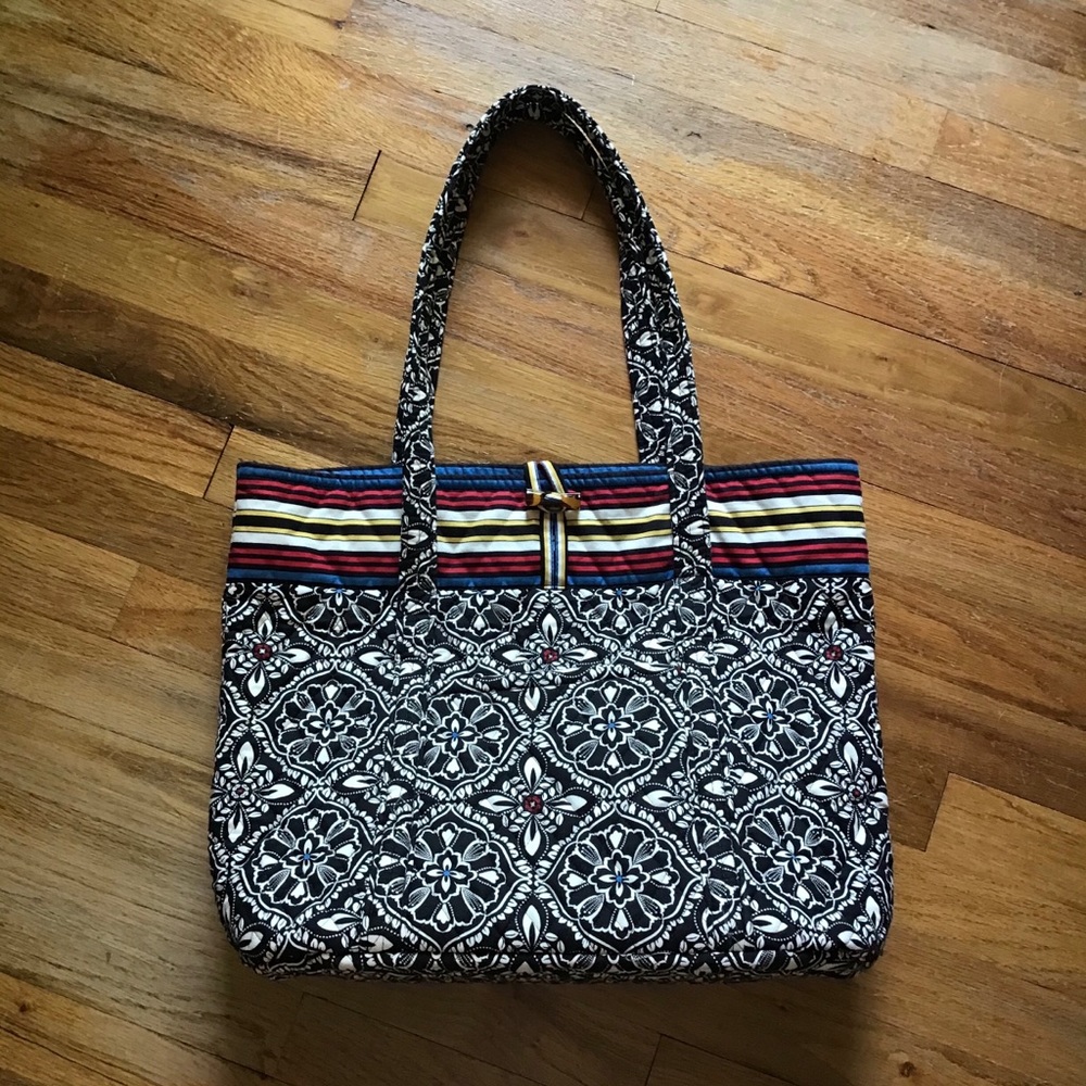 Vera Bradley Large Toggle Tote Barcelona EUC